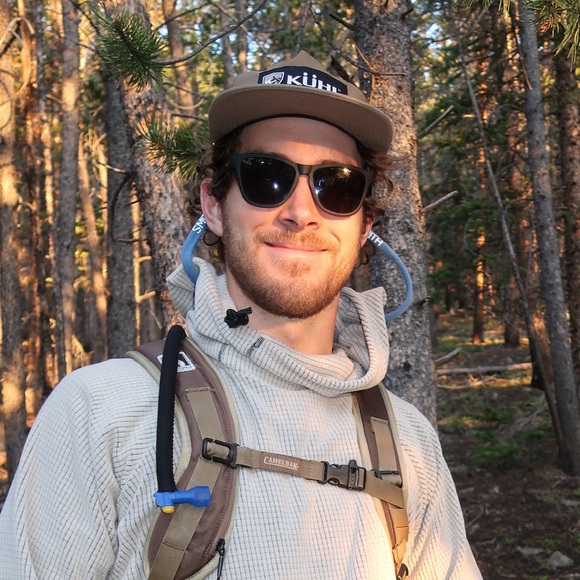 Meet your Posher, Demetrios - Picture 2 of 2